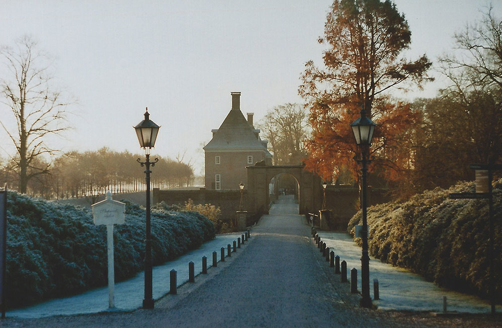 Kasteel Amerongen in de winter | another reverie